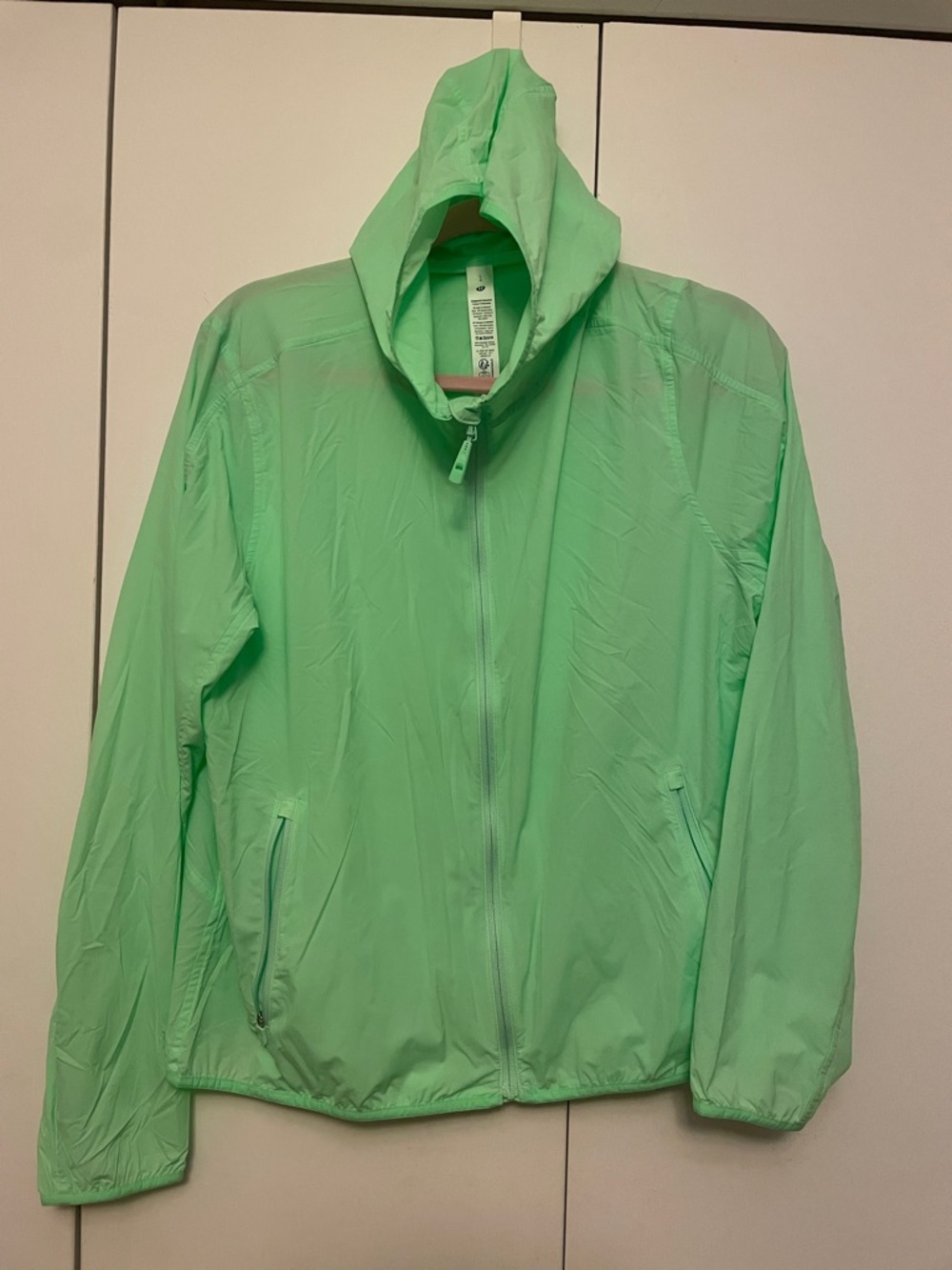 lululemon athletica Lightweight Hooded Utility Jacket in Mint